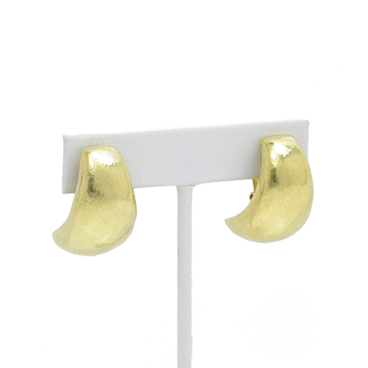 Wave Doorknocker Earring